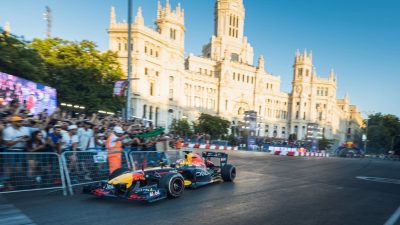 Contradicciones: Tu coche sin etiqueta no puede entrar en Madrid, pero un Fórmula 1, que contamina el doble, sí