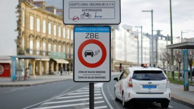 Lo que nos espera en Torrelavega: Casi 600.000 coches gallegos pagarán un peaje en zonas de bajas emisiones