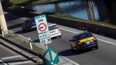 Europa retoma la investigación de la Zona de Bajas Emisiones de Barcelona
