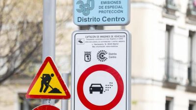 El colmo de la desfachatez: La DGT pide a los ayuntamientos que no multen a los vehículos que no pueden acceder a las ZBE si tienen que realizar un trámite legal concreto, como pagar la ITV