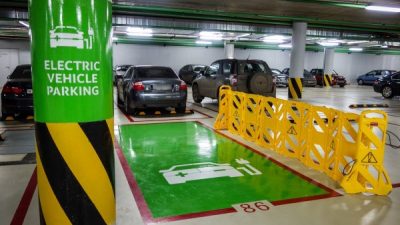 La nueva norma Euro 7 penaliza a los coches eléctricos: a partir de noviembre de 2026 ya no se considerarán libres de emisiones